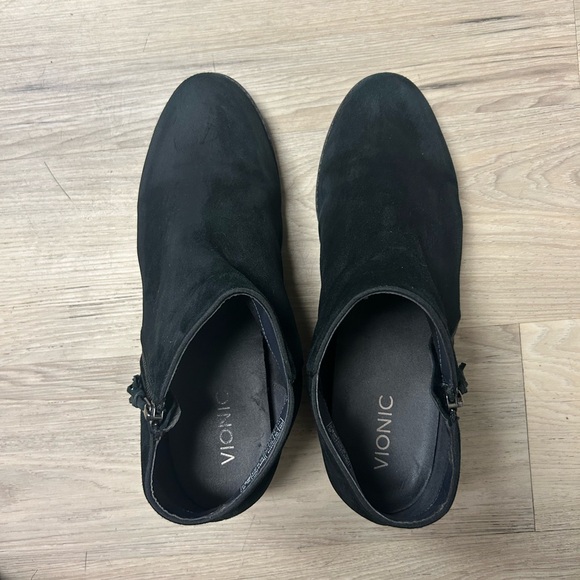 Vionic Ankle Boots Joy Serena Black Suede Womens Sz 11 Comfort Classic Tassels - Picture 2 of 13